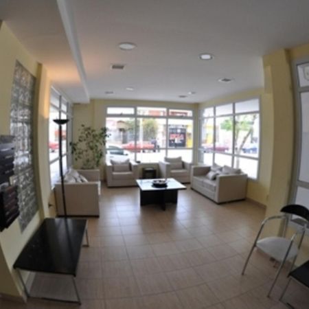 Hotel Tandil Puerto Madryn Buitenkant foto
