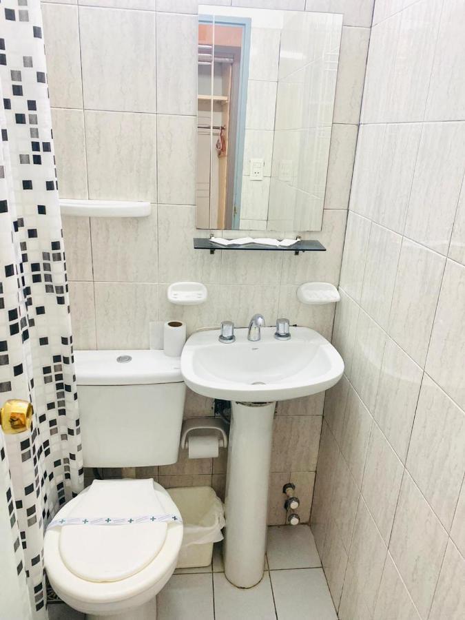 Hotel Tandil Puerto Madryn Buitenkant foto