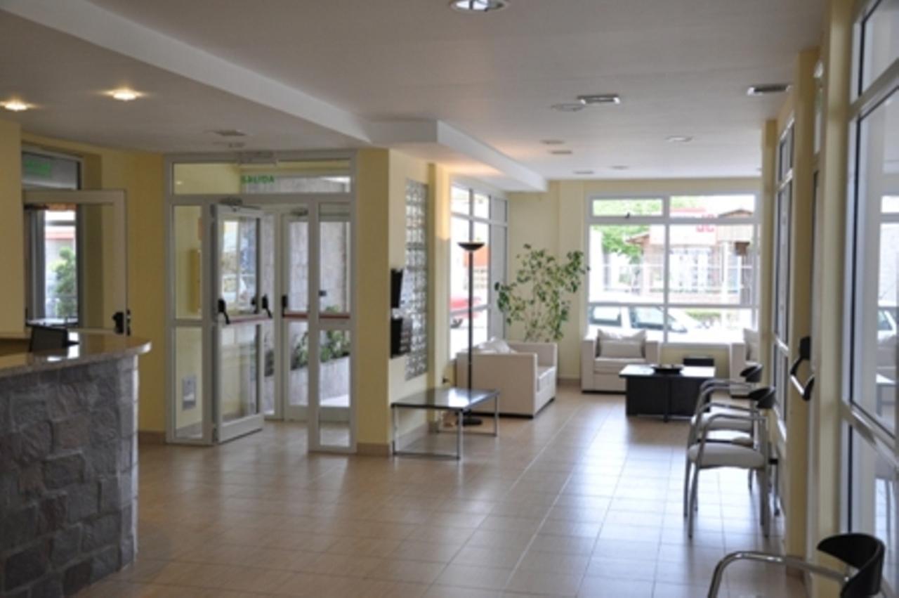 Hotel Tandil Puerto Madryn Buitenkant foto