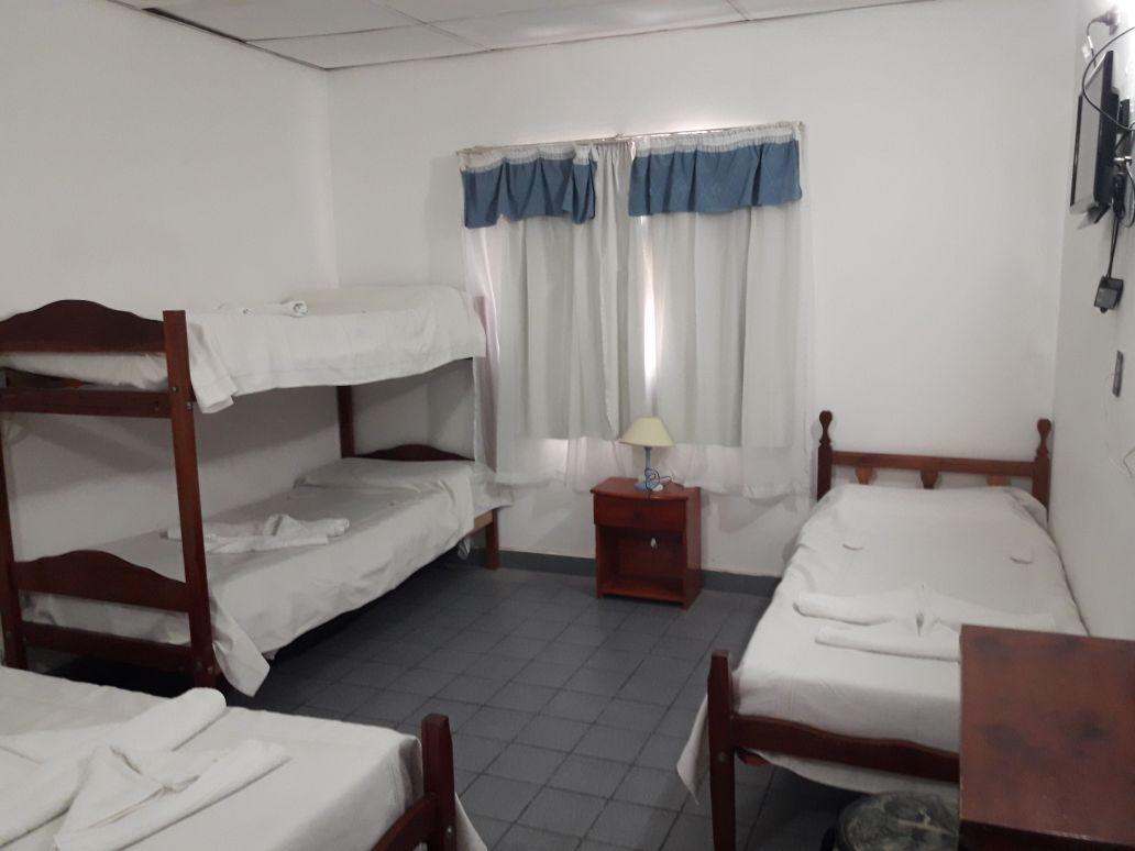 Hotel Tandil Puerto Madryn Buitenkant foto