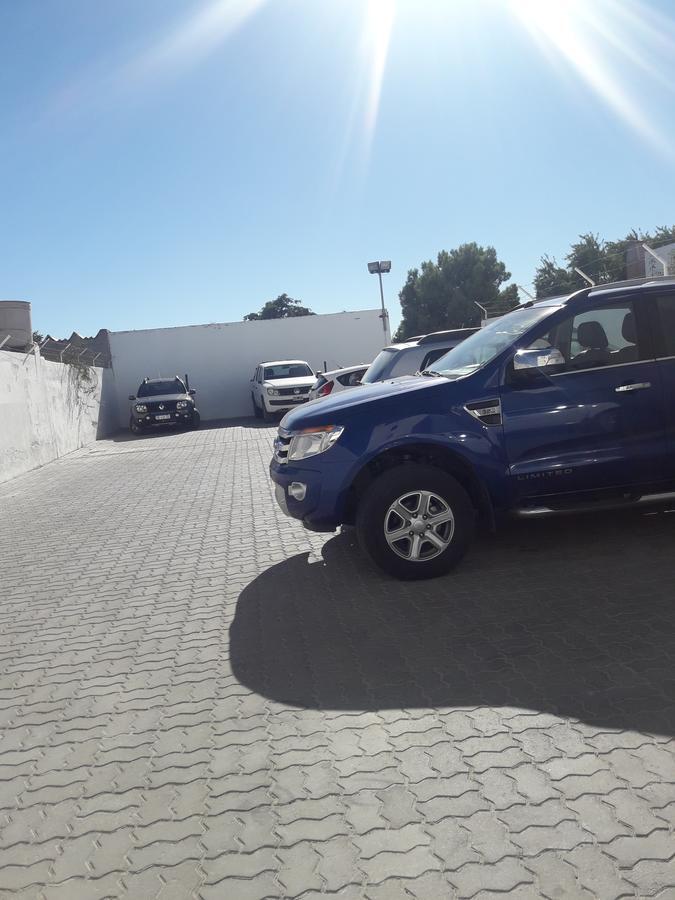 Hotel Tandil Puerto Madryn Buitenkant foto